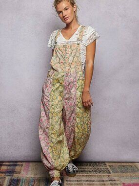 NWT POL Boho Floral Print Lace Trim Woven Front Zip Overall